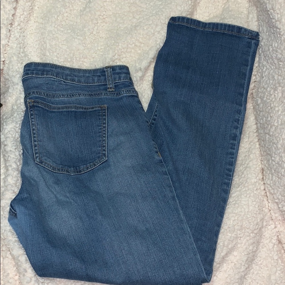 Apt 9 • Straight Leg Jeans
